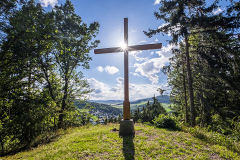 Veranstaltung: Feldgottesdienst am Opoltkreuz Opolt Kreuz ©Sauerland Wanderdörfer, Klaus-Peter Kappest